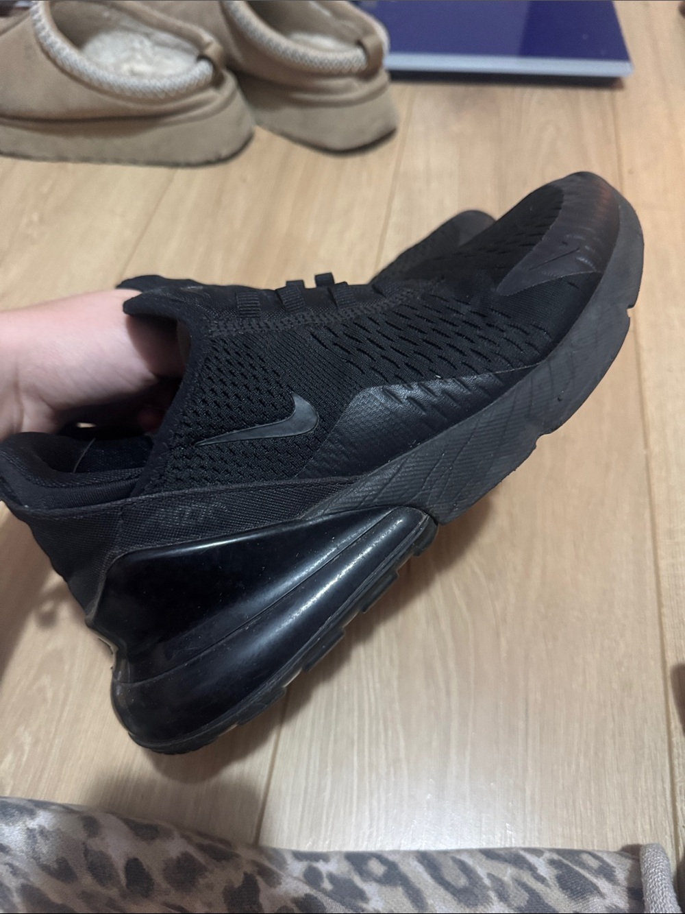 Black Air Max 270s
